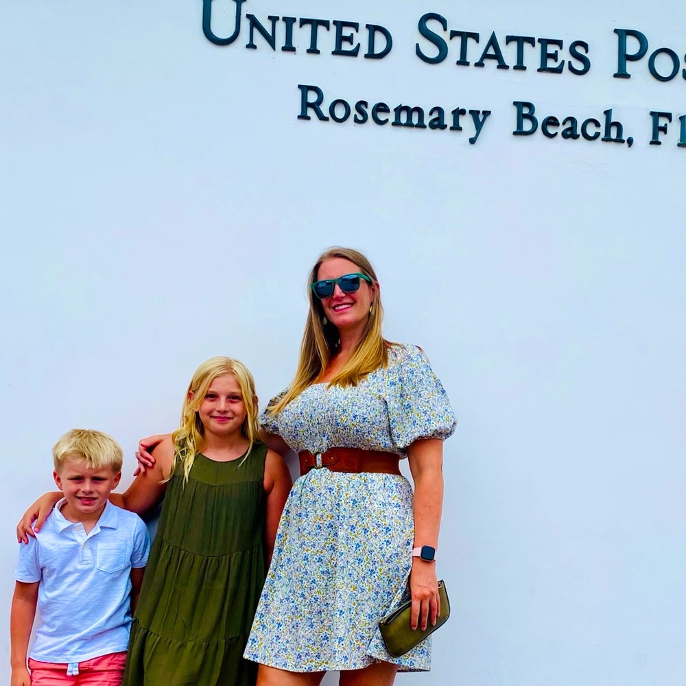 Meet your Posher, Megan